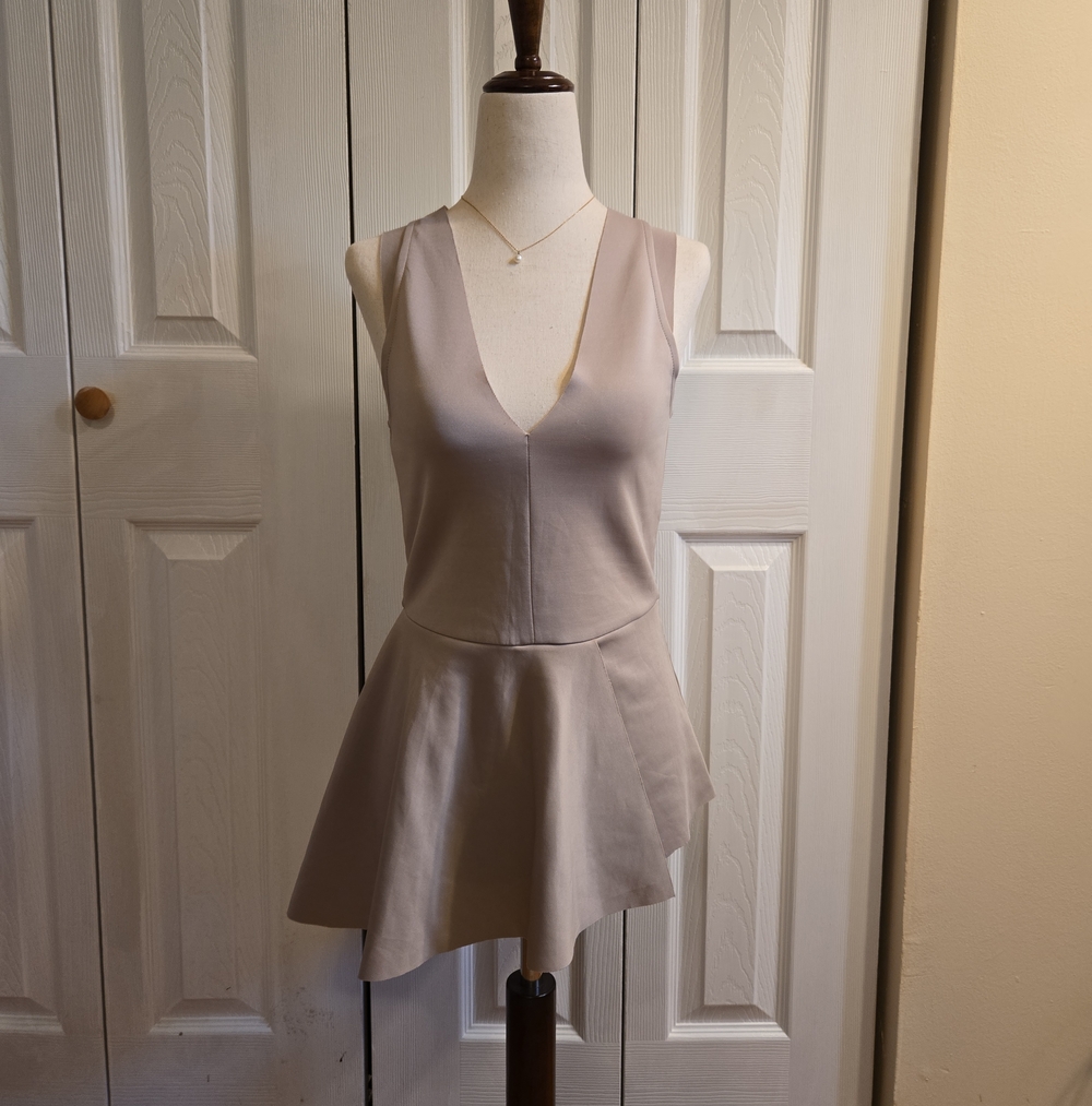 Zara Sleeveless V-Neck Flared Camisole in Light Taupe